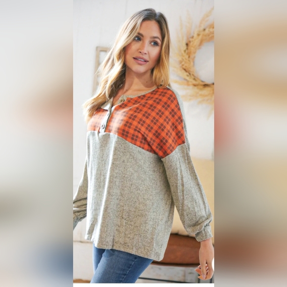Plus Plaid Button Henley Hacci Top - Picture 2 of 2